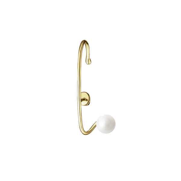 Lera Treyger N 1 — handcrafted earring from Antwerp